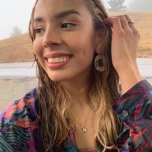 Meet your Posher, Noemi